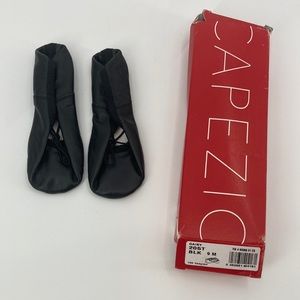 Capezio Daisy 205T Black Dance Shoes - Size 9 Girls